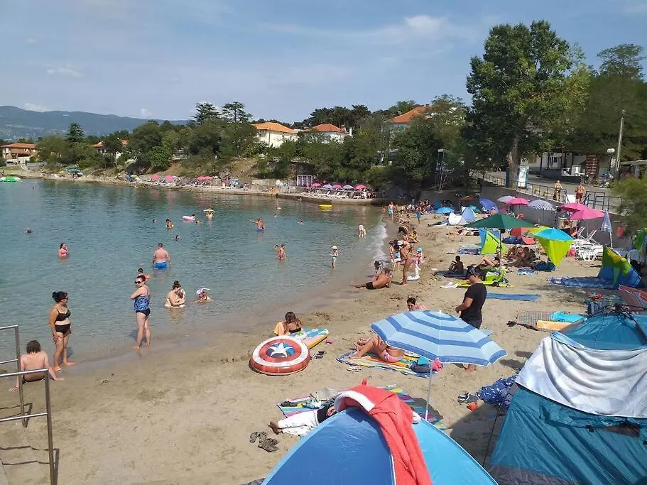 Apartment In Green And Quite Area, Close To Beach Silo   Silo (Krk)
