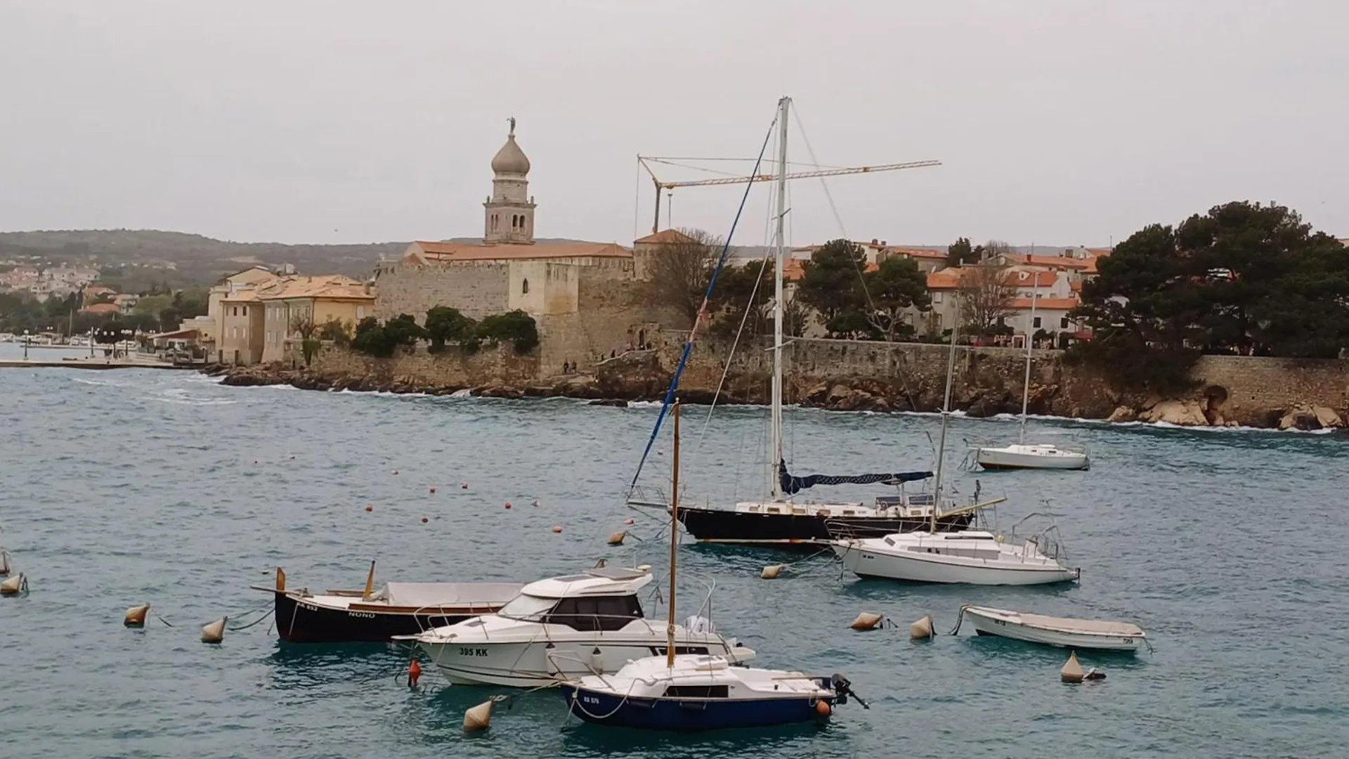 Apartment In Green And Quite Area, Close To Beach Silo  0*, Silo (Krk) Croatia