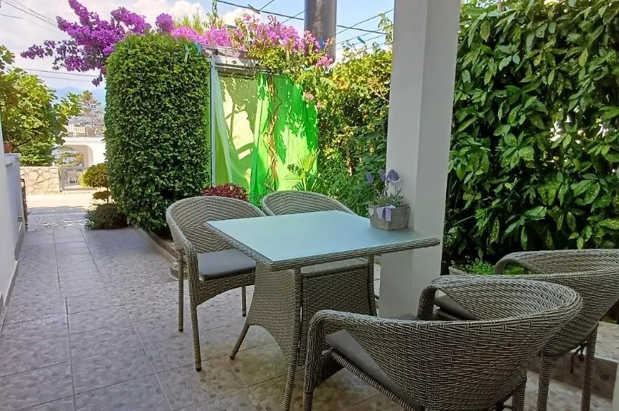Apartment In Green And Quite Area, Close To Beach Silo